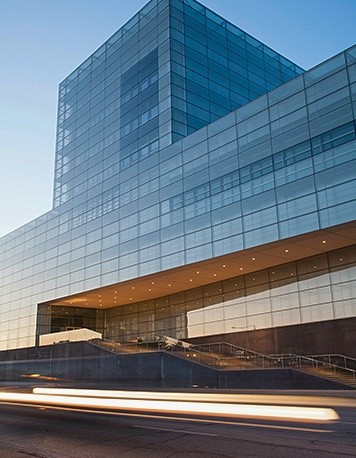 企業(yè)資質(zhì)為房屋建筑工程施工總承包壹級(jí)資質(zhì)